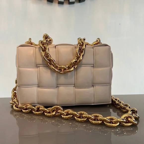 Bottega Veneta ゴールド パーティーバッグ ゴールドミニ ジョディ| Bottega Veneta® 日本